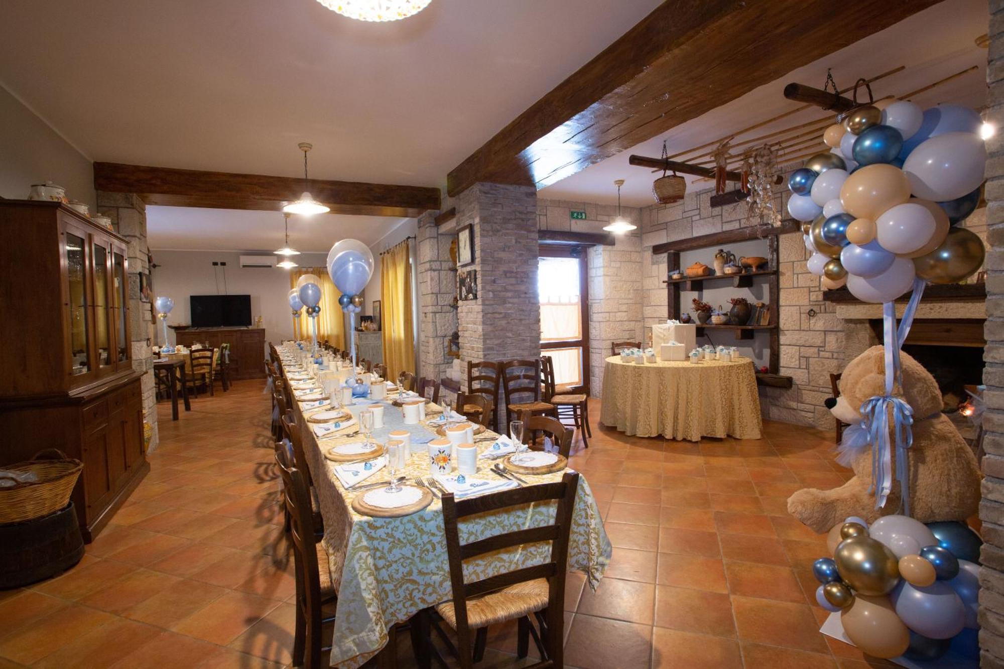 Agriturismo Terra E Sapori Campodipietra Exterior photo